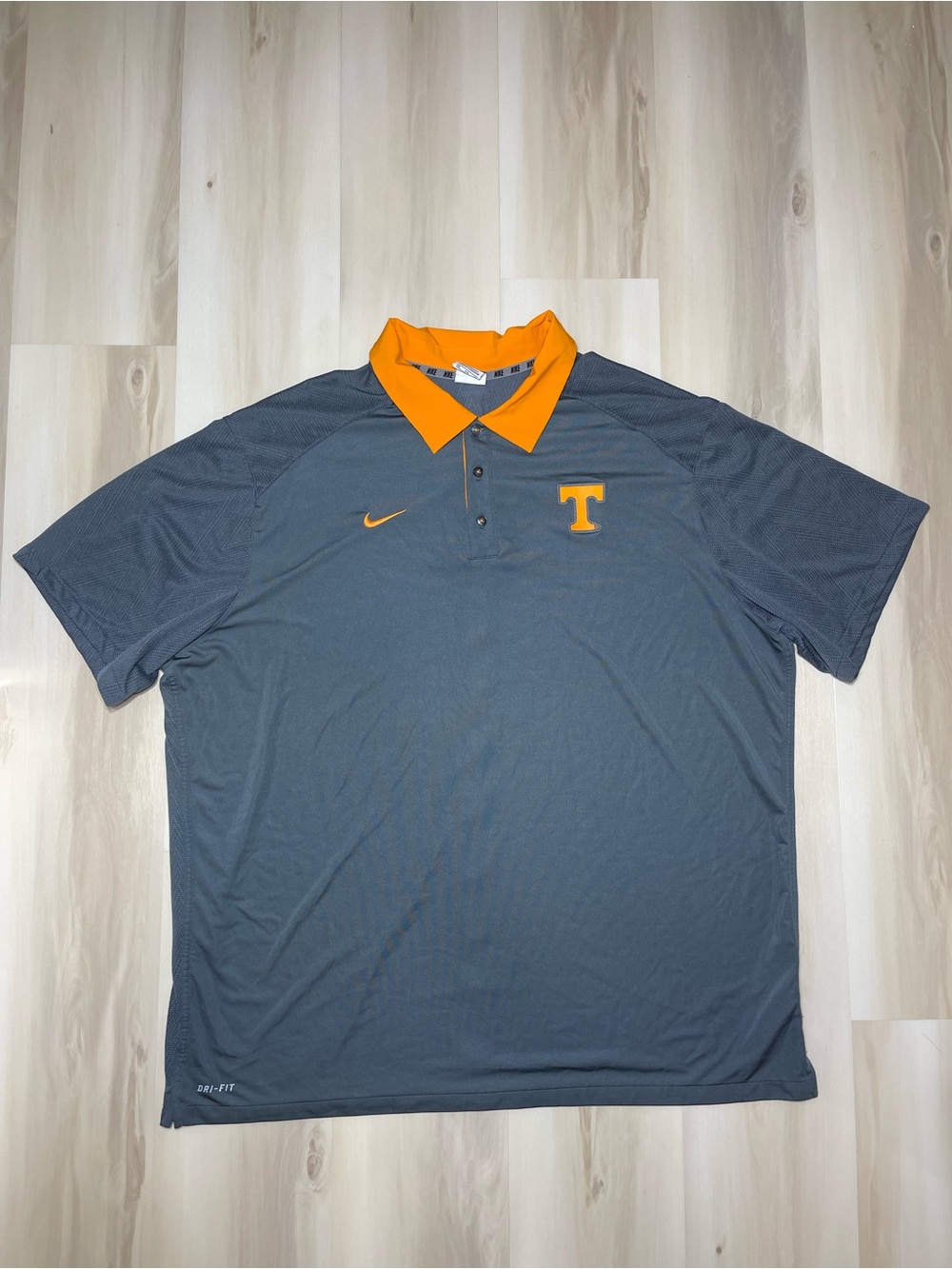 Nike Dri-FIT NCAA Tennessee Volunteers Polo Shirt Men’s Sz 3XL Alternate Gray
